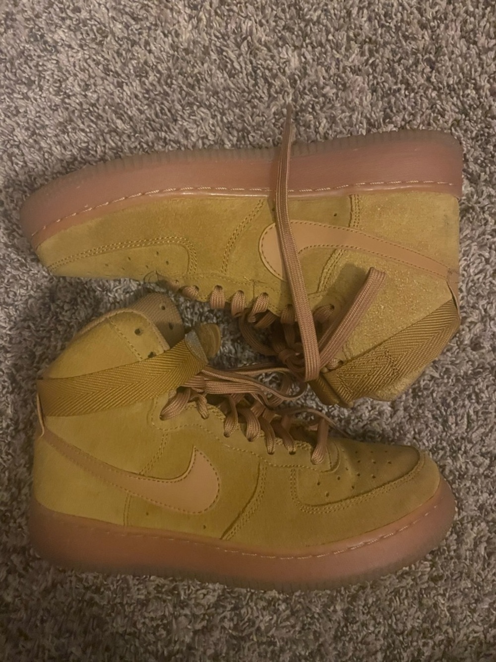 Nike Air Force 1 High LV8 3 Wheat